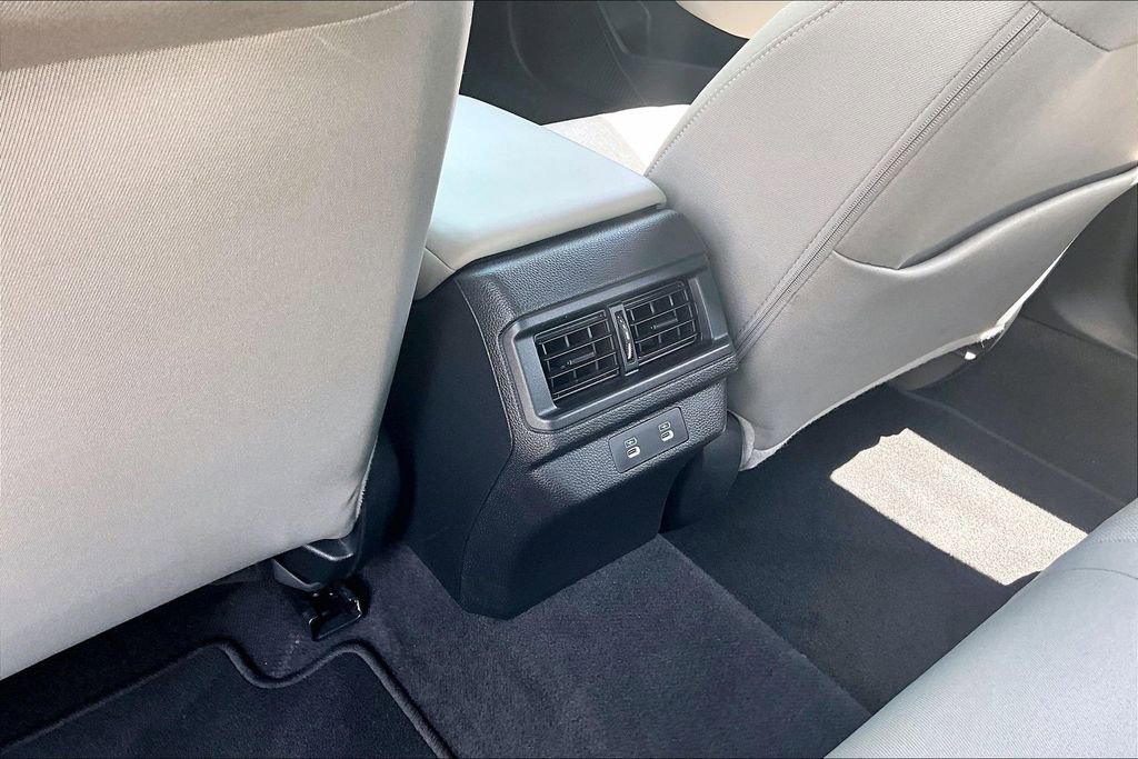 Used 2025 Honda Accord SE image 10