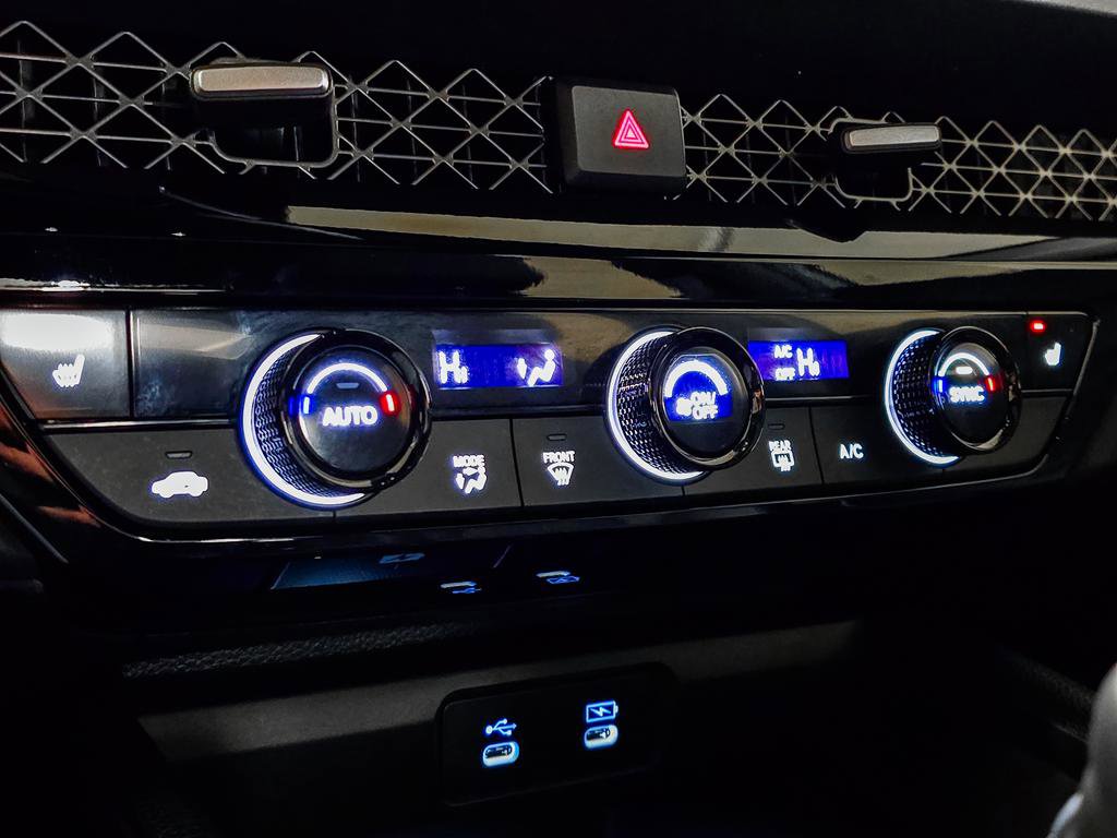 Certified 2025 Honda Accord Sport image 33