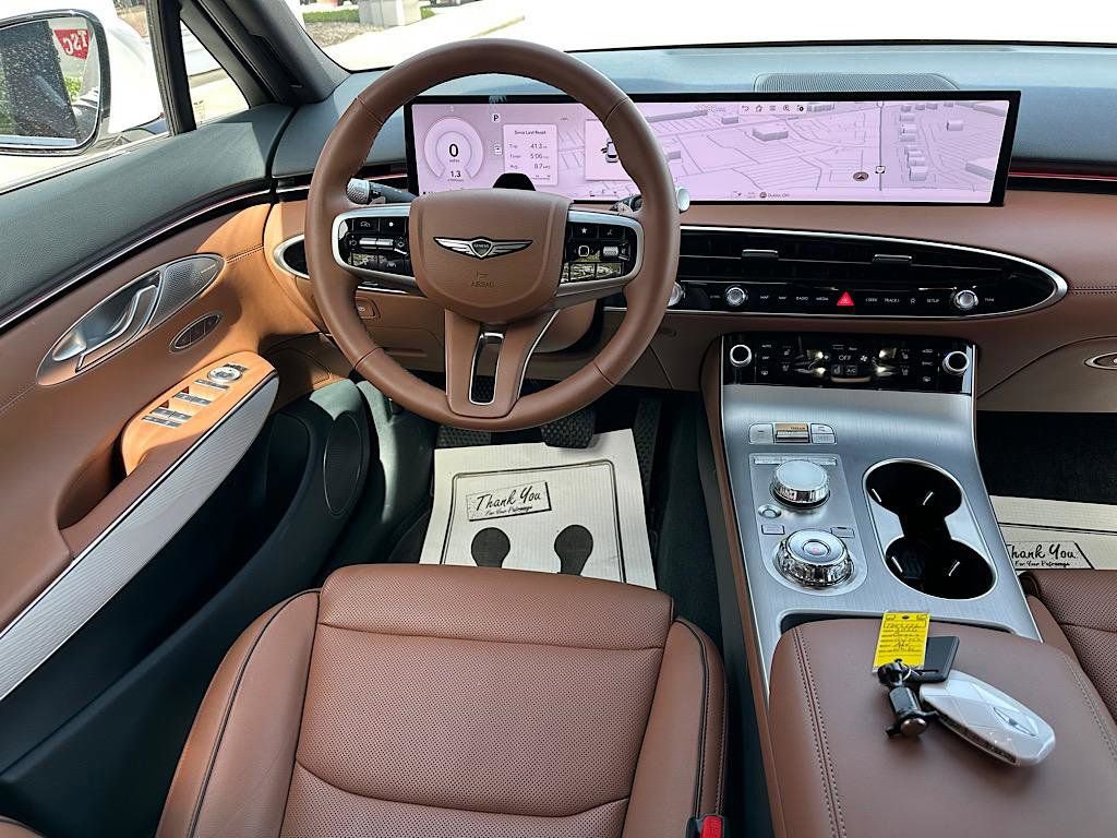 Used 2026 Genesis GV70 2.5T Advanced AWD/4WD image 16