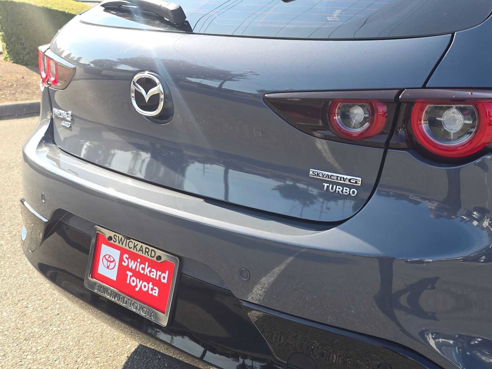 Used 2024 MAZDA MAZDA3 Hatchback w/Premium Plus Pkg AWD/4WD image 13