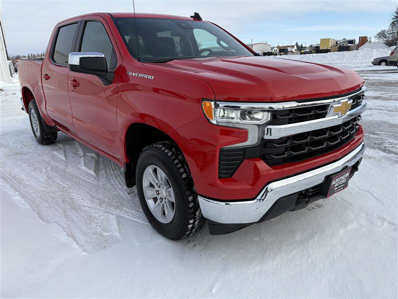 Used 2025 Chevrolet Silverado 1500 LT image 1