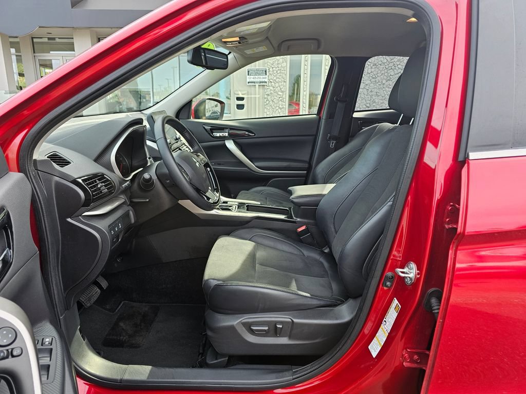 Used 2025 Mitsubishi Eclipse Cross SE AWD/4WD image 17