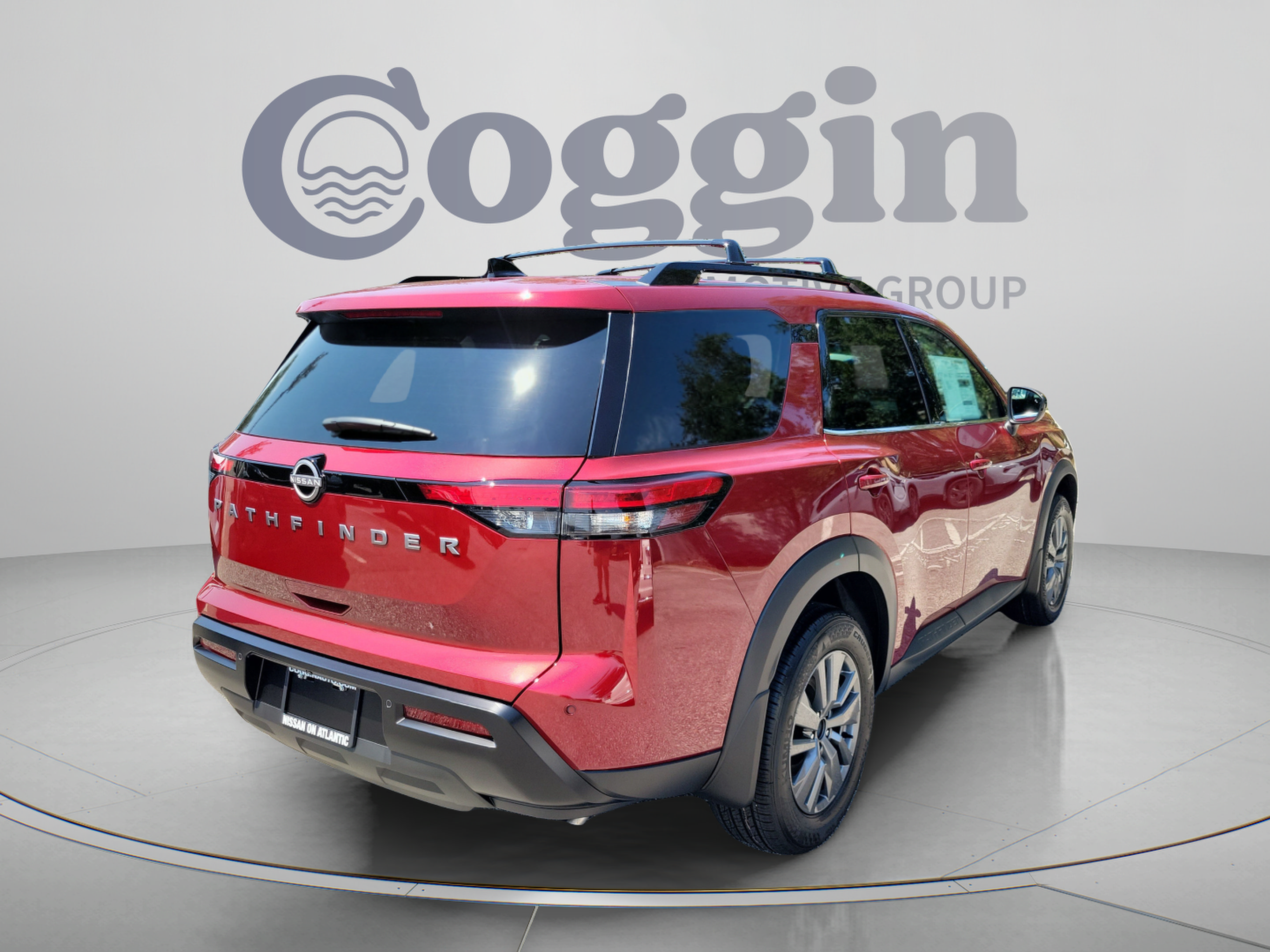 New 2026 Nissan Pathfinder SV w/ Cargo Package FWD image 5