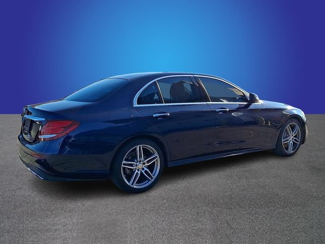 Used 2017 Mercedes-Benz E 300 image 4
