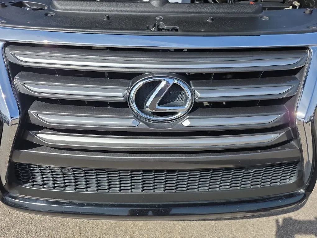 Used 2014 Lexus GX 460 Luxury image 16