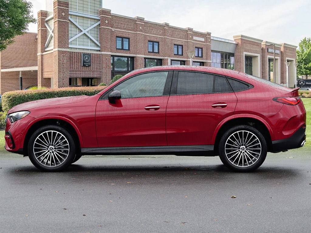 Certified 2025 Mercedes-Benz GLC 300 4MATIC image 8