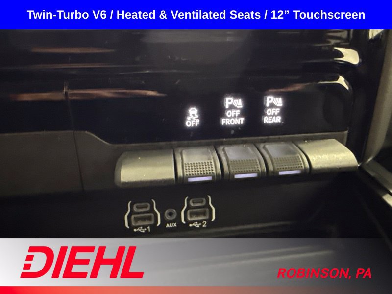 Used 2025 RAM 1500 Laramie AWD/4WD image 35