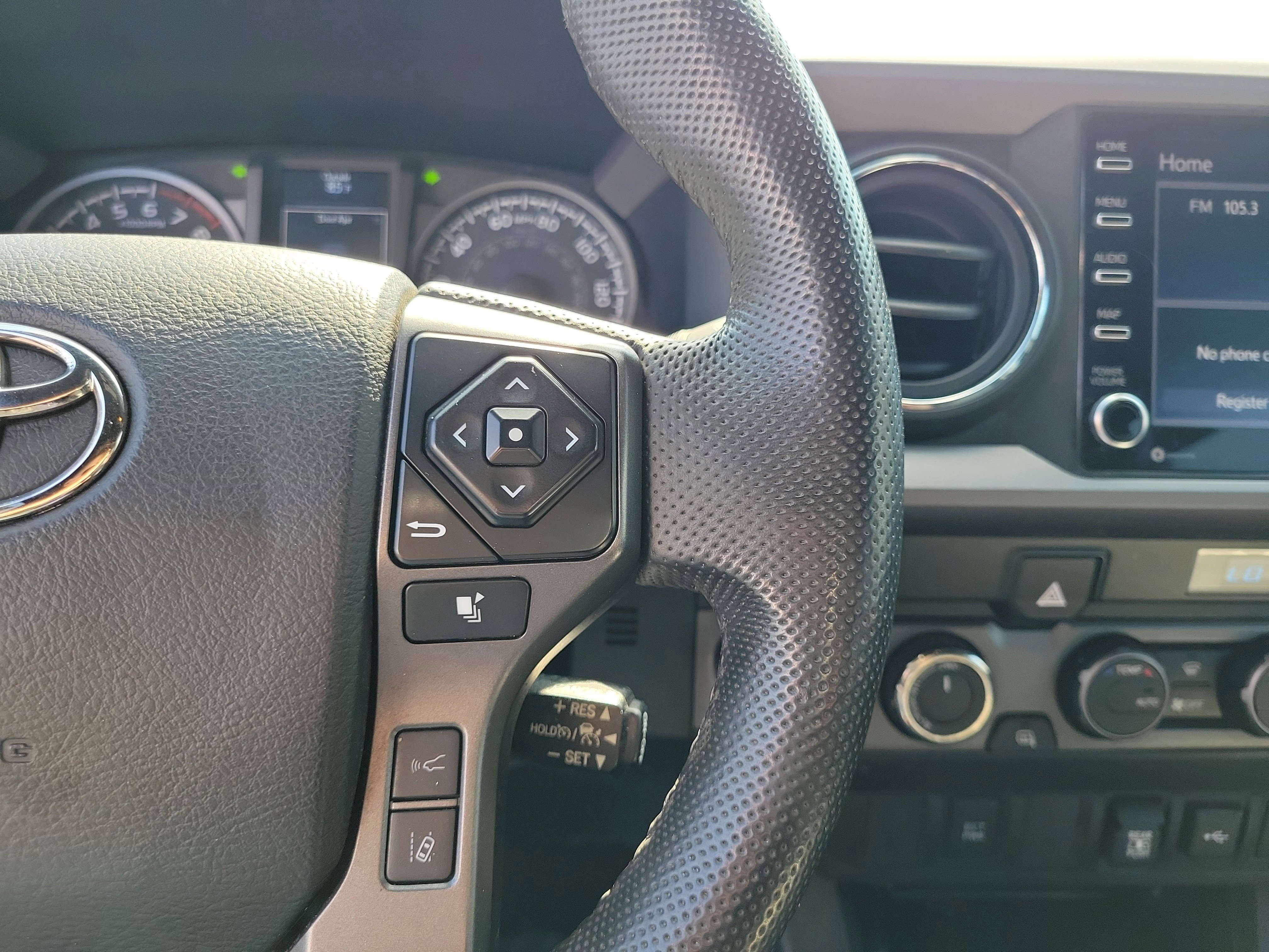 Used 2023 Toyota Tacoma TRD Off-Road AWD/4WD image 23