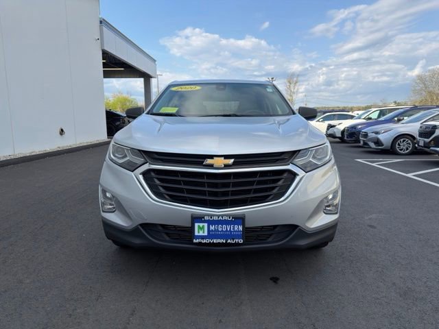 Used 2020 Chevrolet Equinox LS w/ LS Convenience Package AWD/4WD image 2