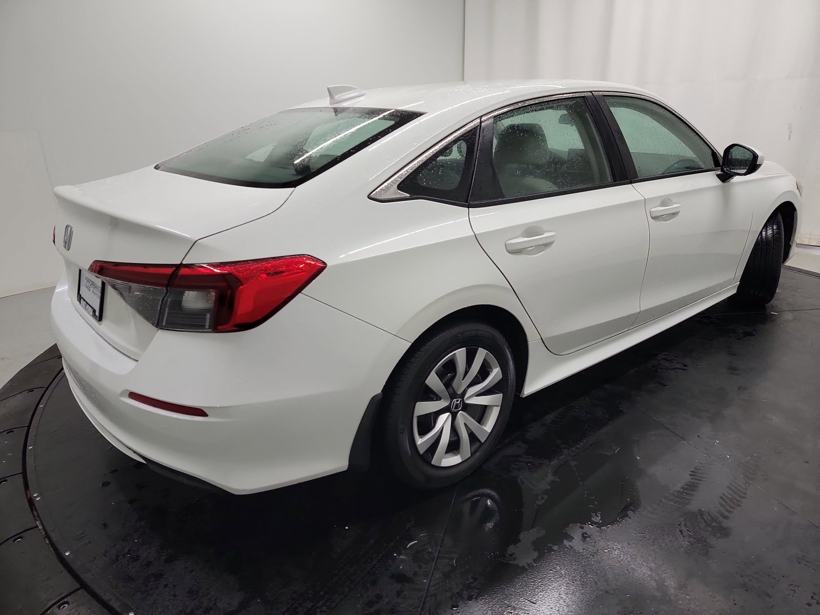 Used 2023 Honda Civic LX image 9
