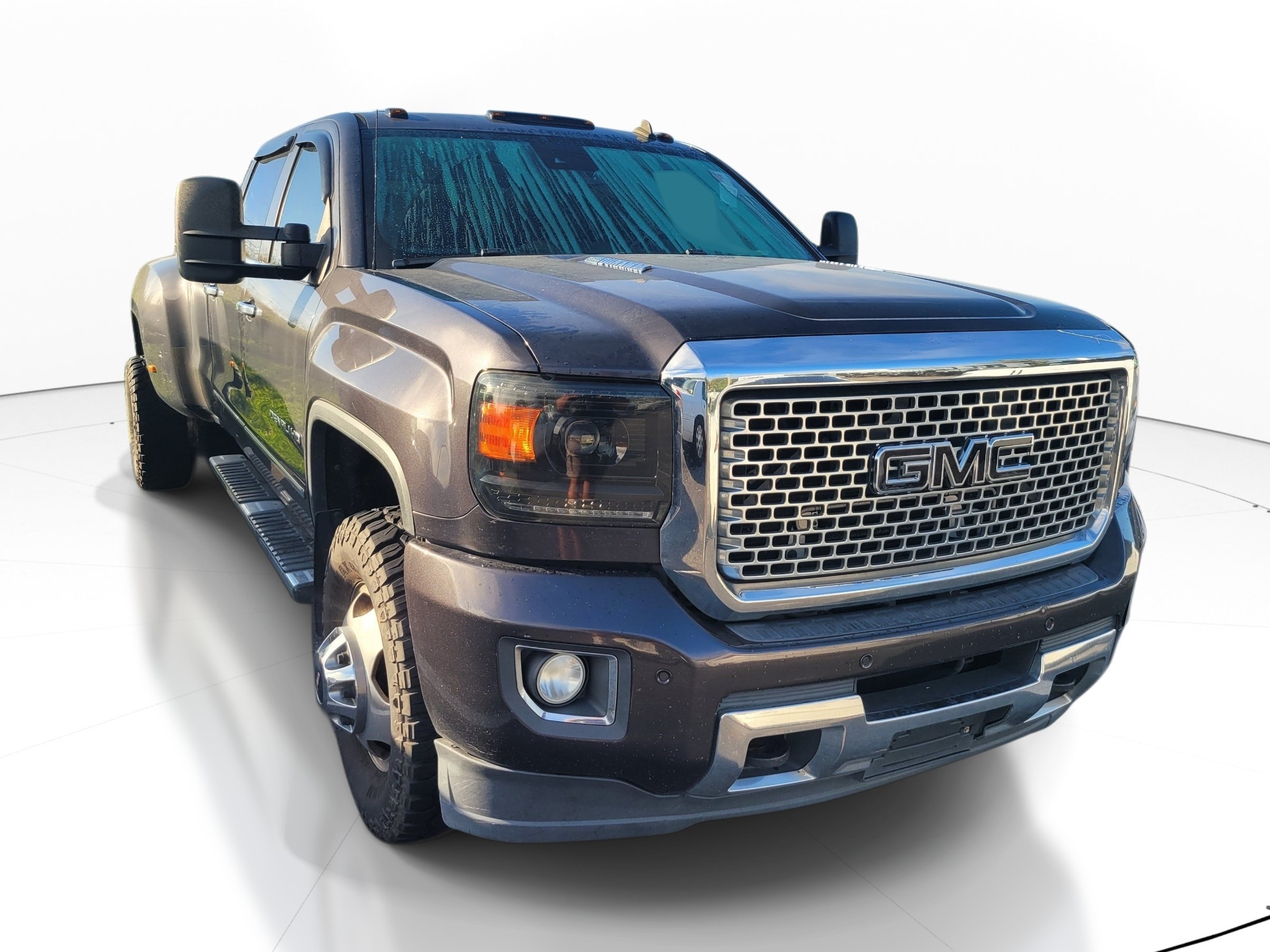 Used 2015 GMC Sierra 3500 Denali AWD/4WD image 1