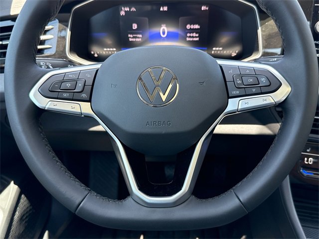 New 2025 Volkswagen Jetta SE image 28