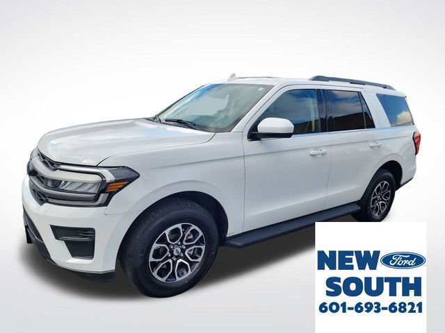 Used 2024 Ford Expedition XLT image 1