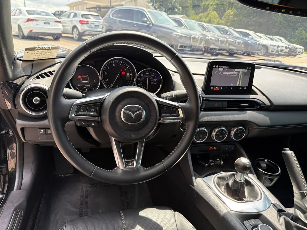 Used 2021 MAZDA MX-5 Miata Grand Touring RWD image 19