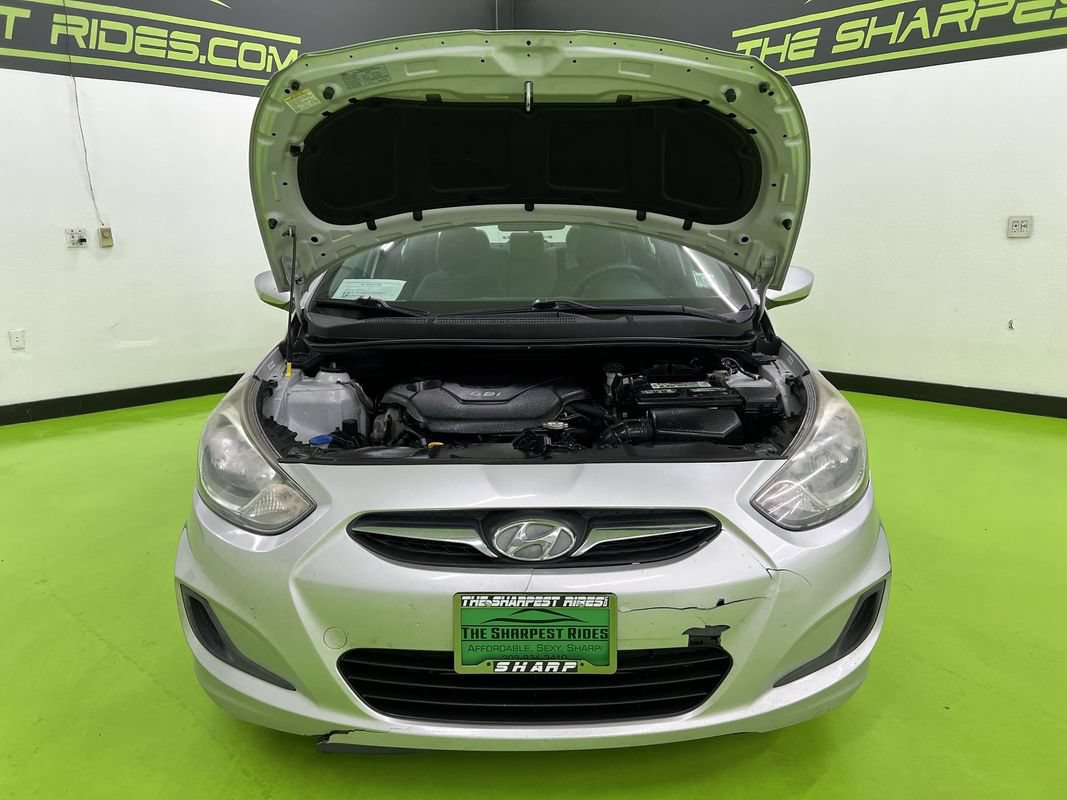 Used 2013 Hyundai Accent GLS FWD image 4