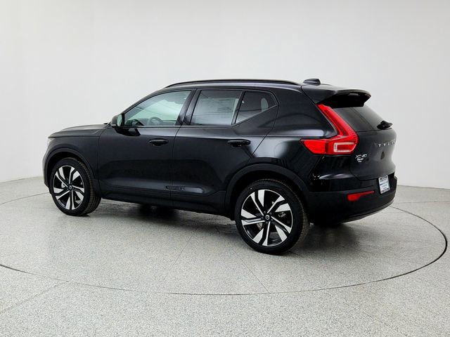 New 2026 Volvo XC40 B5 Ultra w/ Climate Package image 7