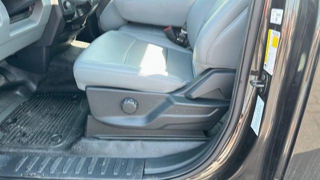 New 2024 Ford F350 XL w/ 360-Degree Camera Package RWD image 21