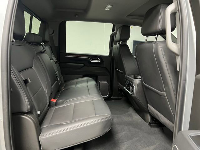 Used 2025 GMC Sierra 3500 Denali w/ Denali Reserve Package AWD/4WD image 53