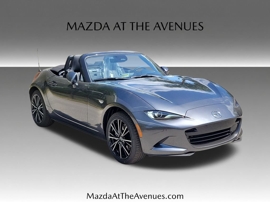New 2026 MAZDA MX-5 Miata Grand Touring RWD video 3
