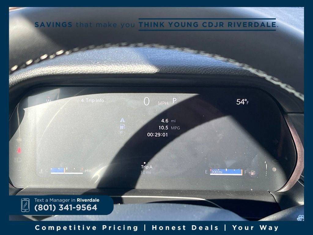 New 2026 Jeep Grand Cherokee Laredo image 16