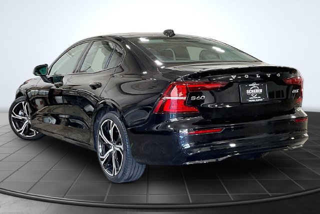 Used 2024 Volvo S60 B5 Core w/ Climate Package AWD/4WD image 15