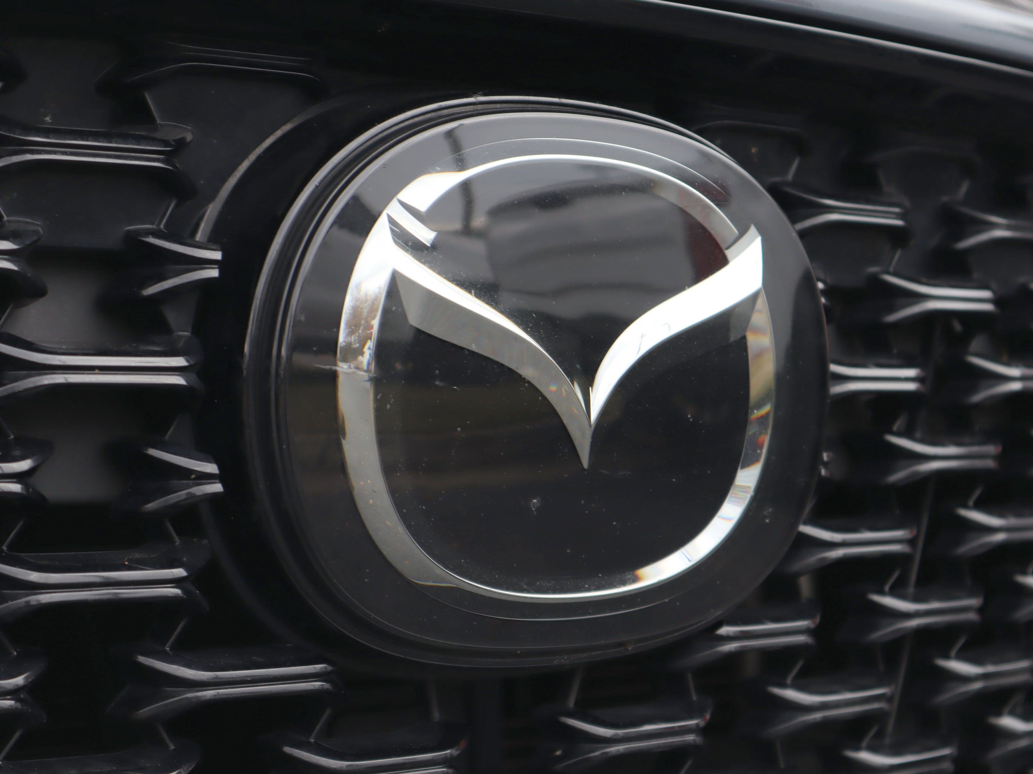 Certified 2023 MAZDA CX-5 Carbon Edition image 32