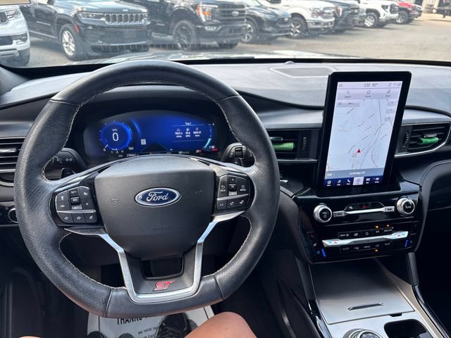Used 2023 Ford Explorer ST w/ Equipment Group 401A AWD/4WD image 10