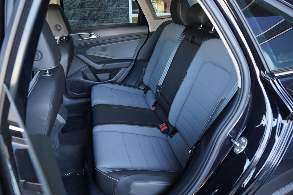 New 2026 Volkswagen Jetta SE FWD image 7