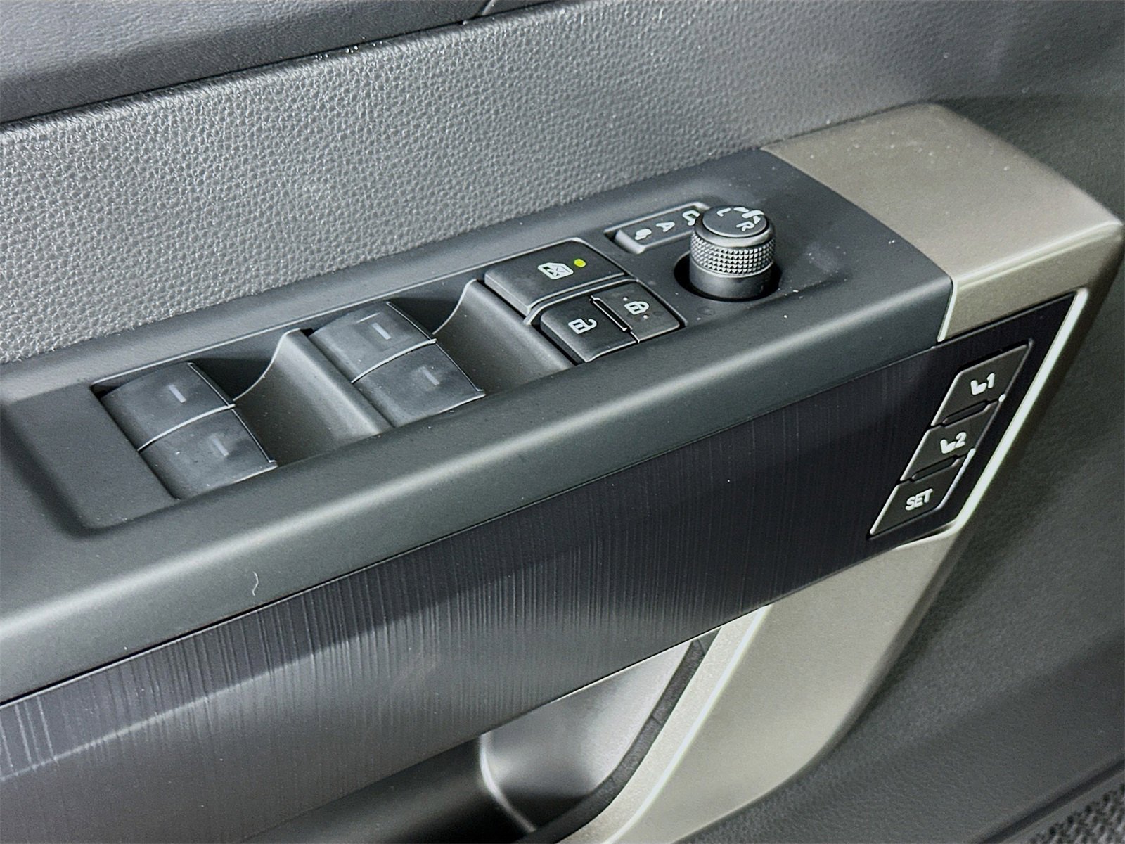 New 2026 Toyota Sequoia Platinum image 17