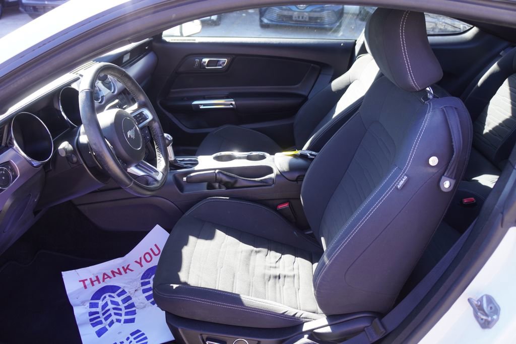 Used 2017 Ford Mustang EcoBoost image 15