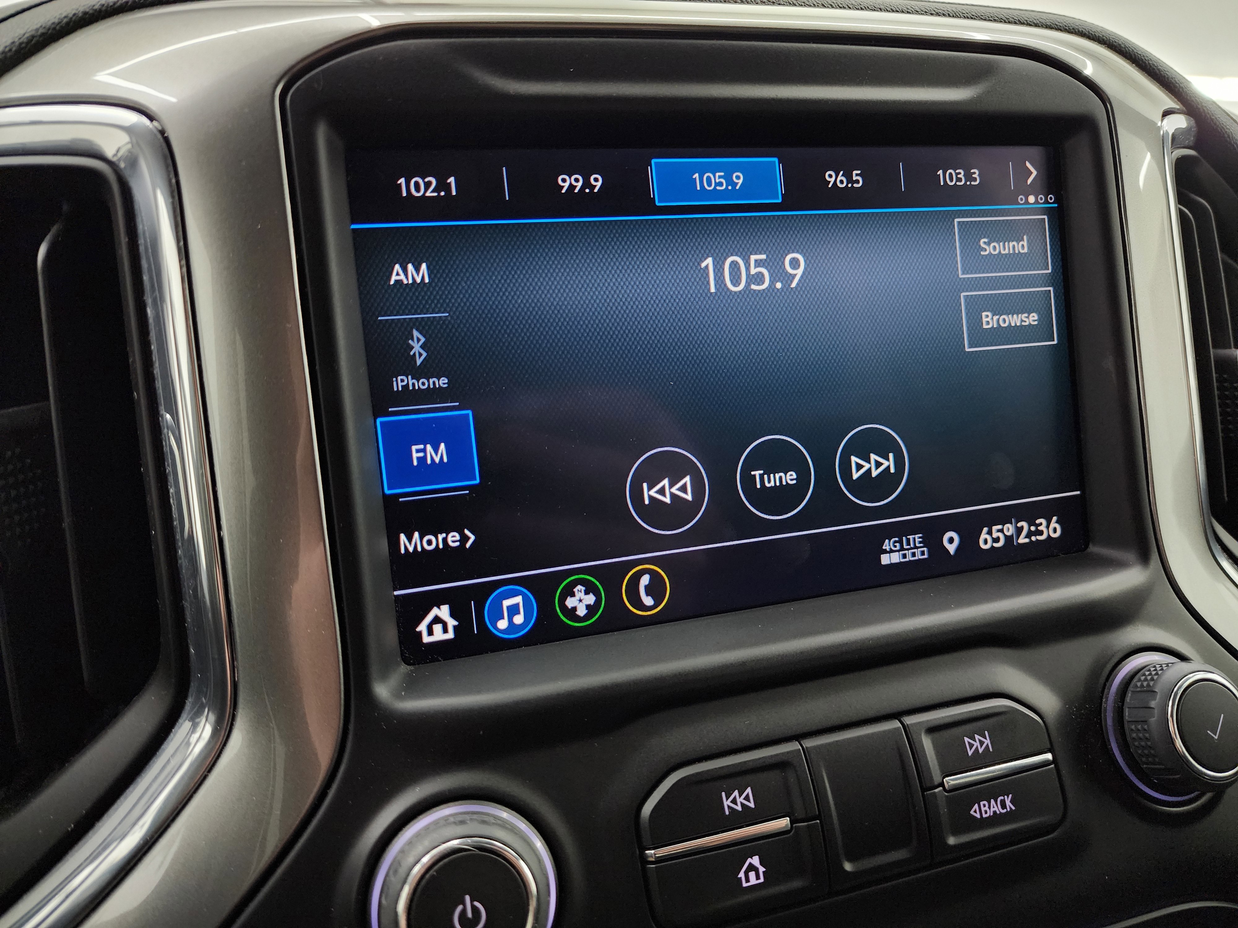 Used 2023 Chevrolet Silverado 2500 LT w/ Convenience Package image 11