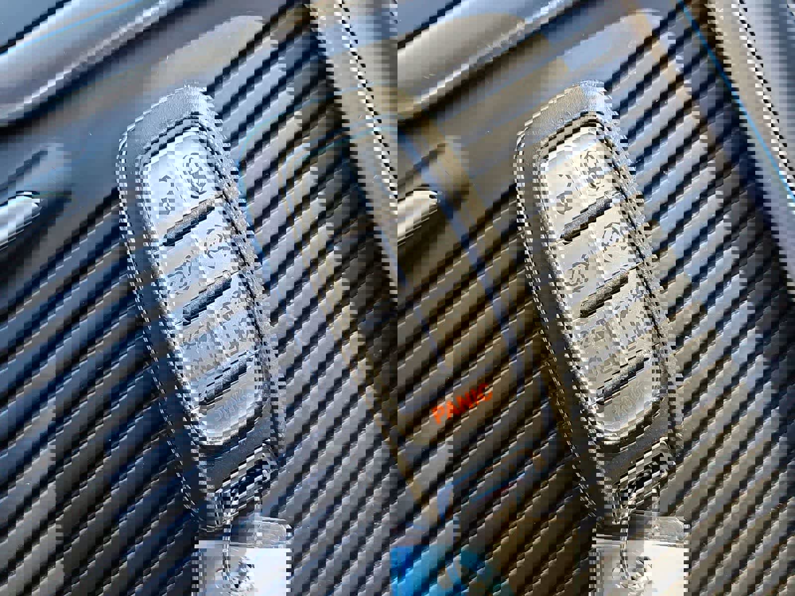 Used 2023 Chrysler Pacifica Touring-L image 35