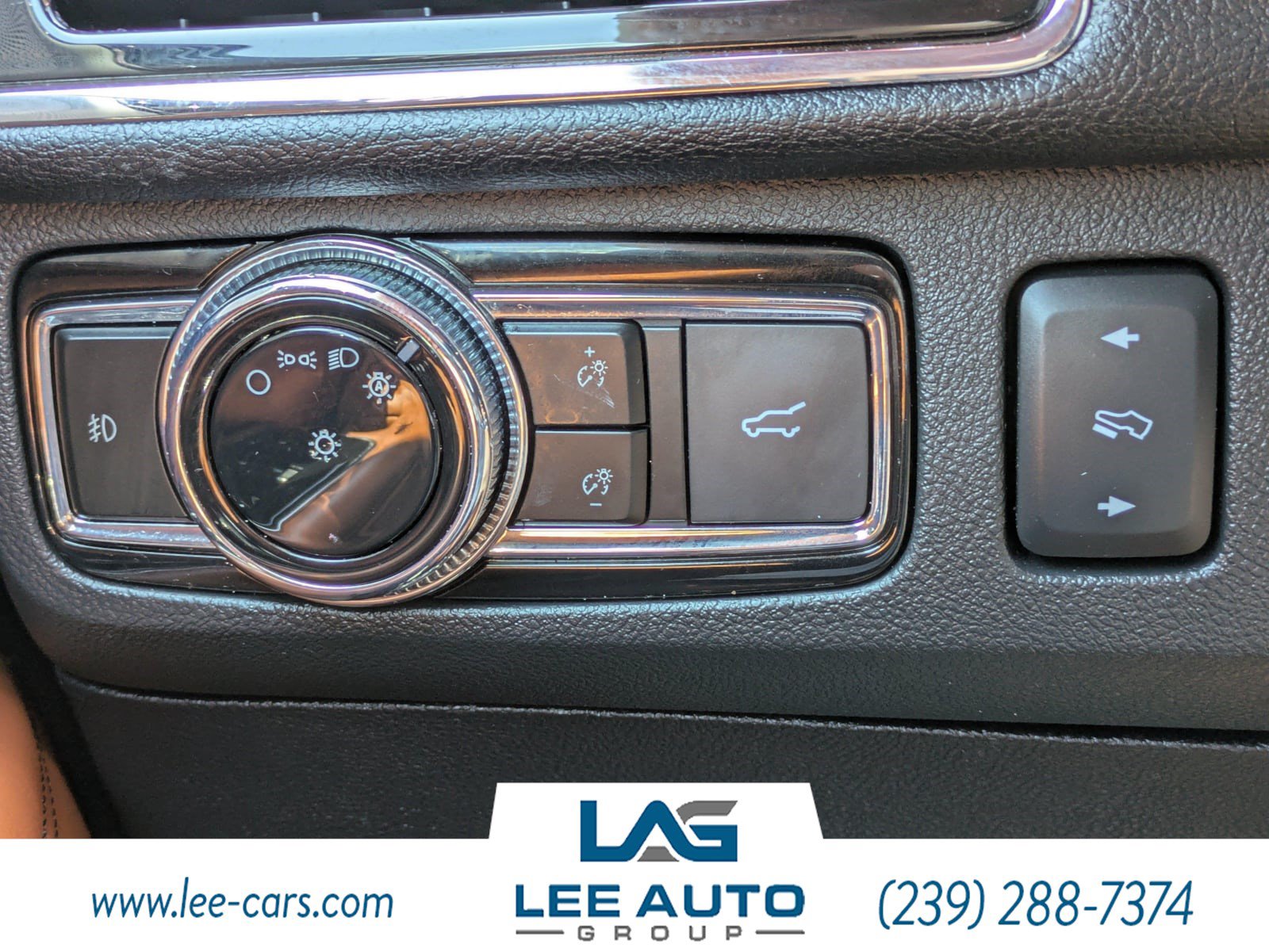 Used 2021 Lincoln Navigator Reserve w/ Luxury Package AWD/4WD image 23