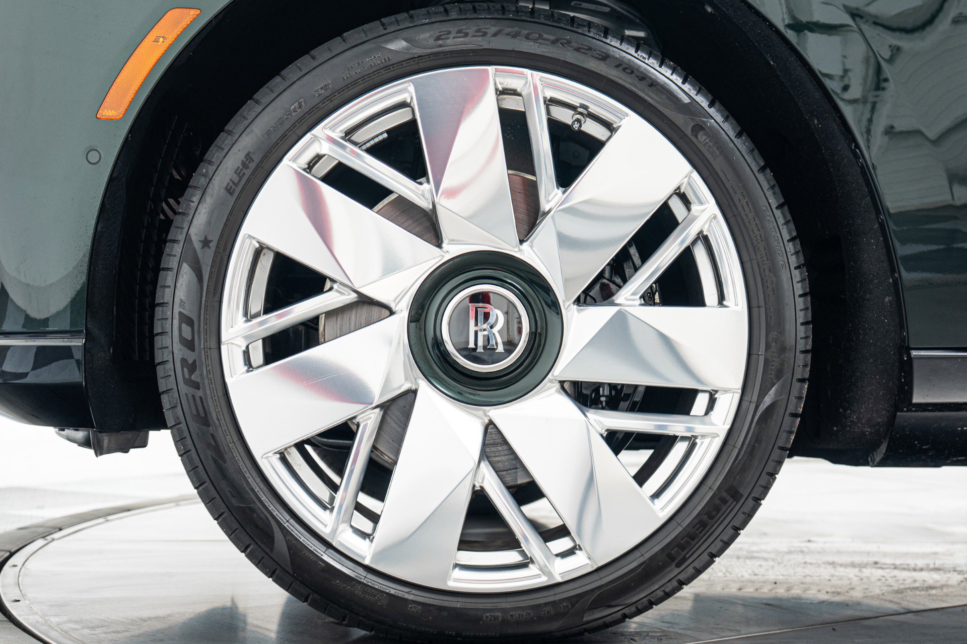 Used 2025 Rolls-Royce Cullinan -Series 2, Bespoke Audio, Star image 10