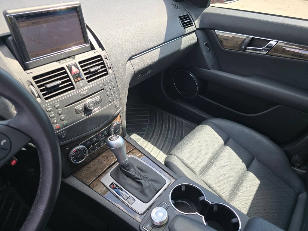 Used 2008 Mercedes-Benz C 350 Sport image 24