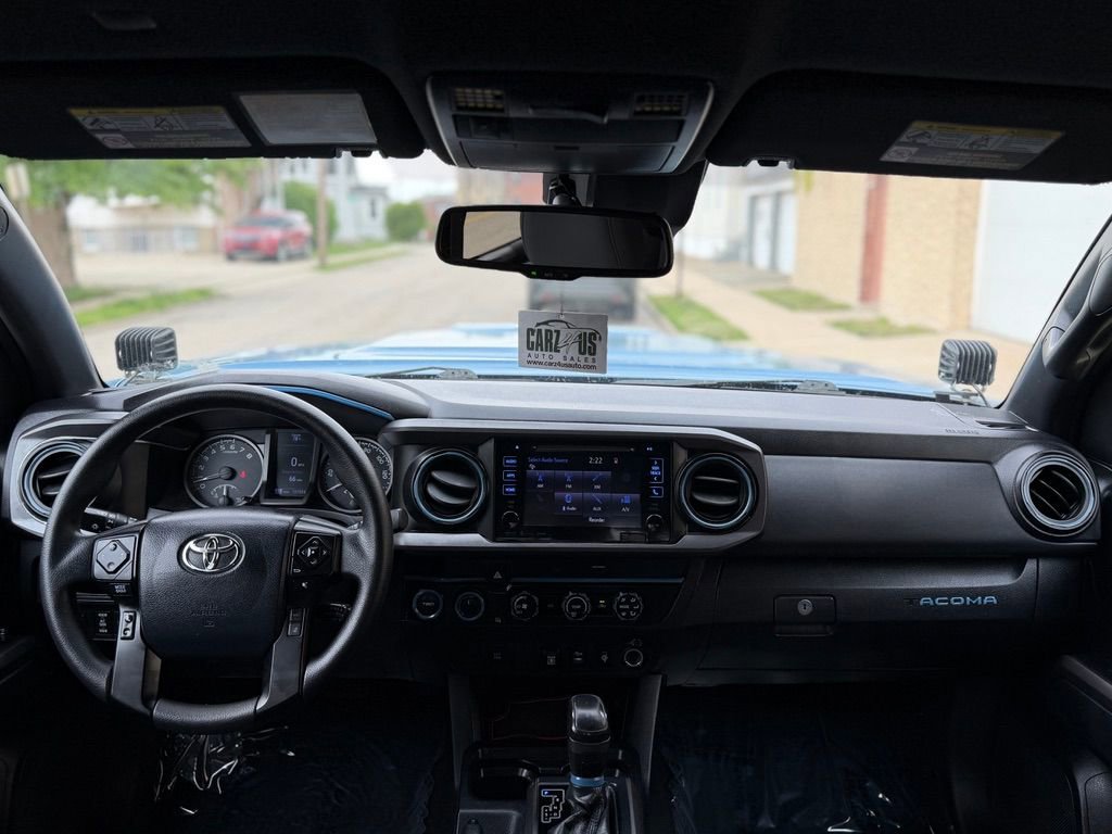Used 2019 Toyota Tacoma TRD Sport AWD/4WD image 33