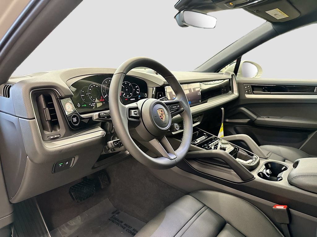 New 2026 Porsche Cayenne Coupe AWD/4WD image 4