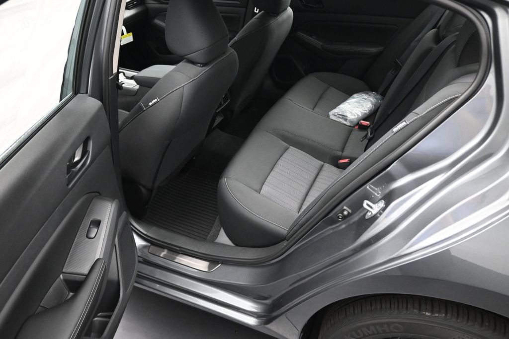 New 2026 Nissan Altima 2.5 SV AWD/4WD image 17