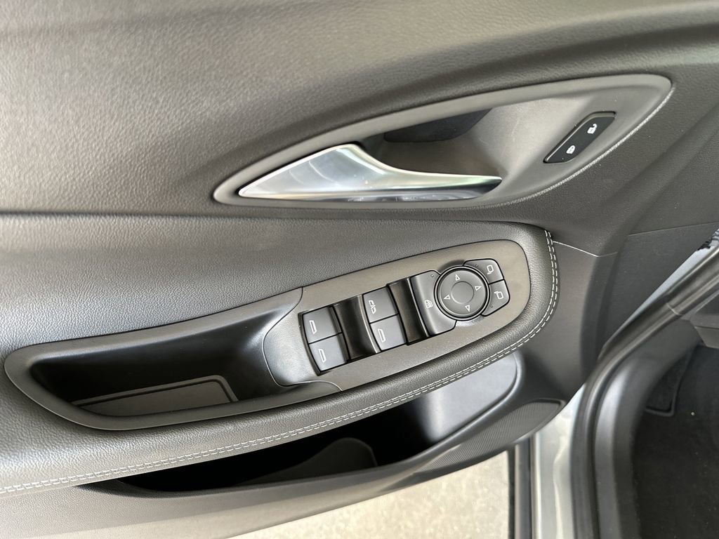 New 2026 Buick Encore GX Preferred FWD image 12