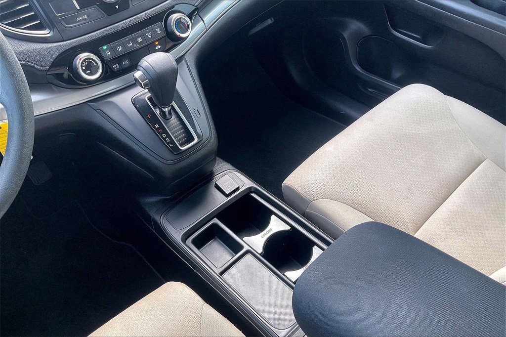 Used 2015 Honda CR-V LX image 16