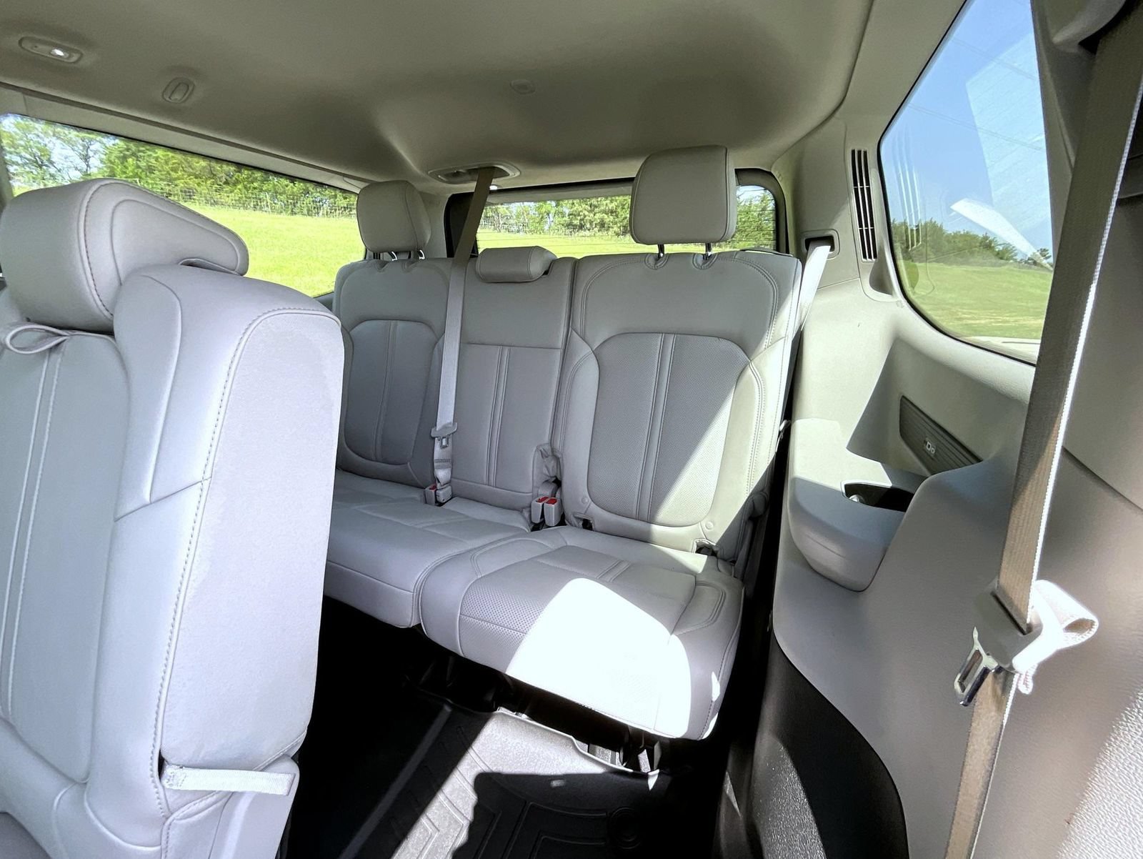 Used 2022 Jeep Wagoneer Series II AWD/4WD image 21