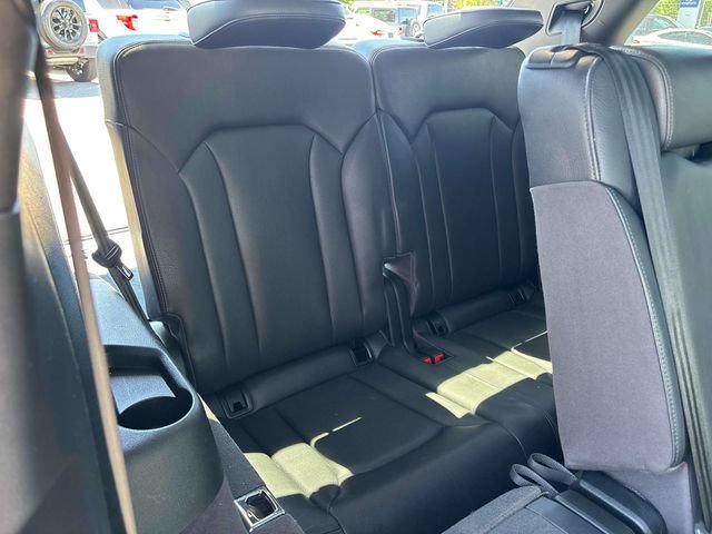 Used 2019 Audi Q7 3.0T Prestige AWD/4WD image 19