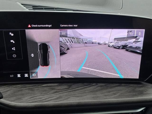 Used 2025 Audi Q5 Premium Plus w/ Premium Plus image 7