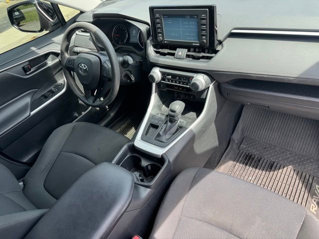 Used 2020 Toyota RAV4 LE w/ All Weather Liner Package image 28