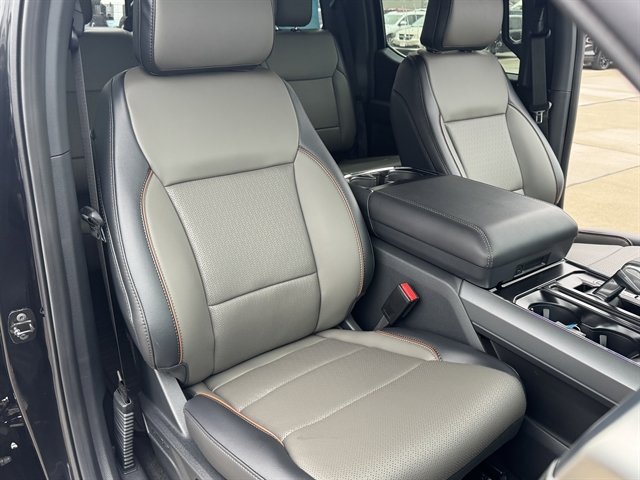 New 2025 Ford F150 Lariat w/ Equipment Group 501A Mid image 30