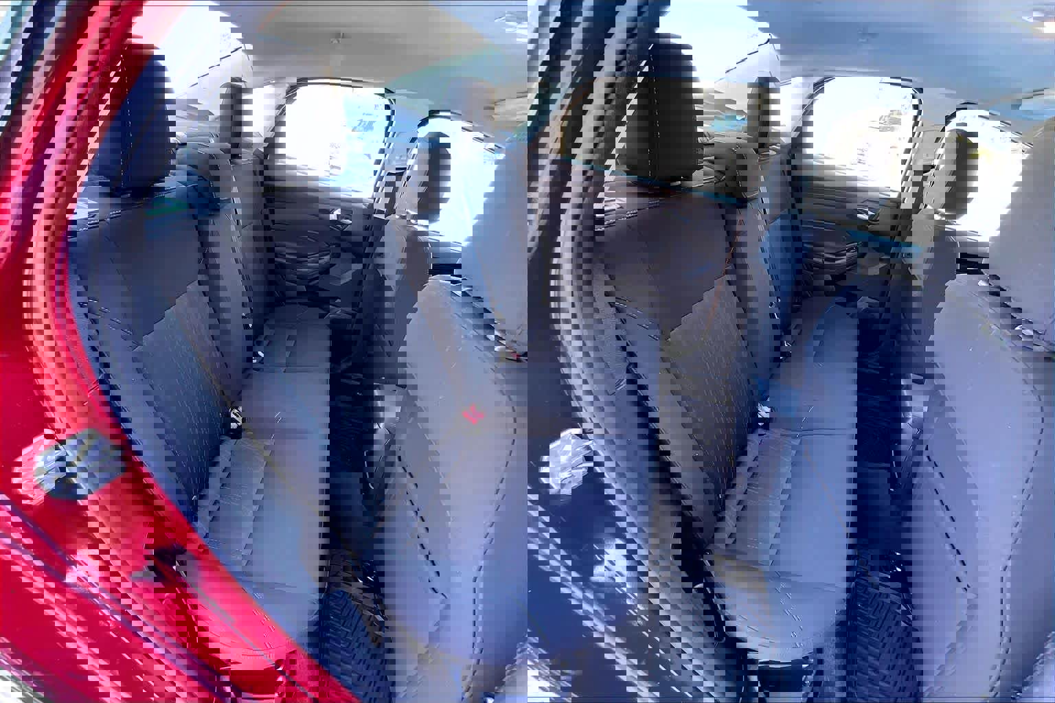 Used 2015 Ford Focus SE image 20