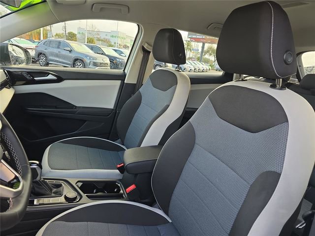 Used 2025 Volkswagen Taos S image 17