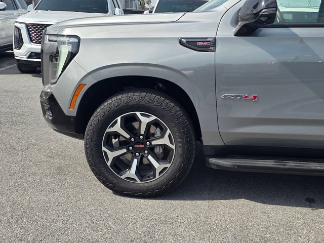 Used 2026 GMC Yukon AT4 AWD/4WD image 10