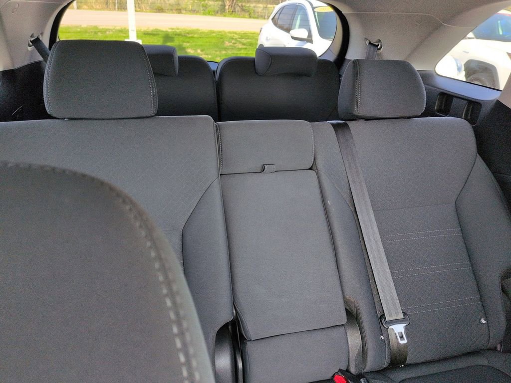 Used 2020 Kia Sorento L image 8