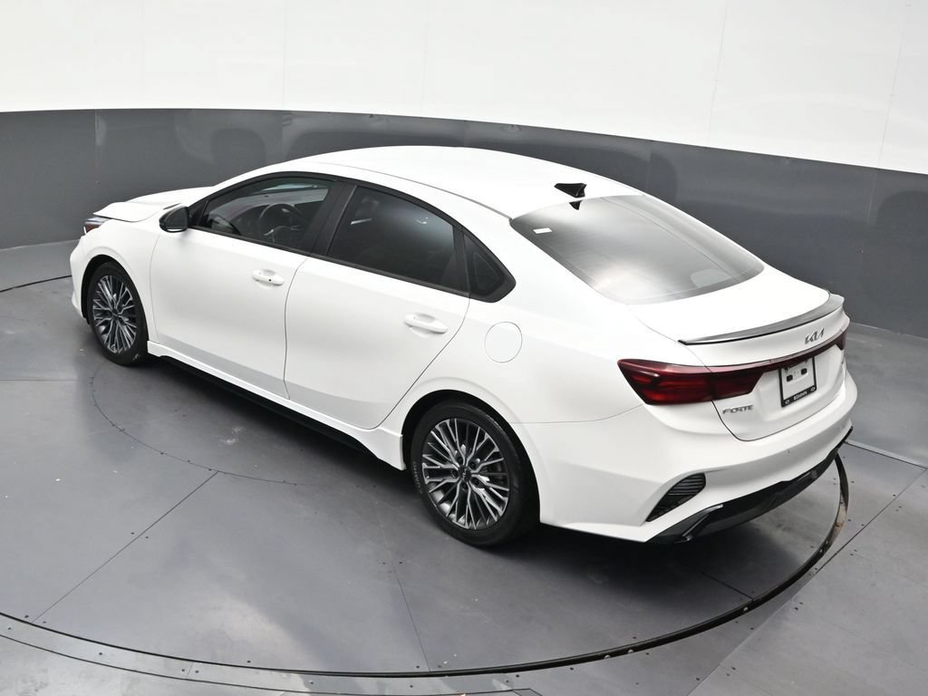 Used 2023 Kia Forte GT-Line FWD image 12